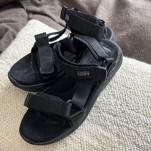 Suicoke Black Athletic Strap Sandals
